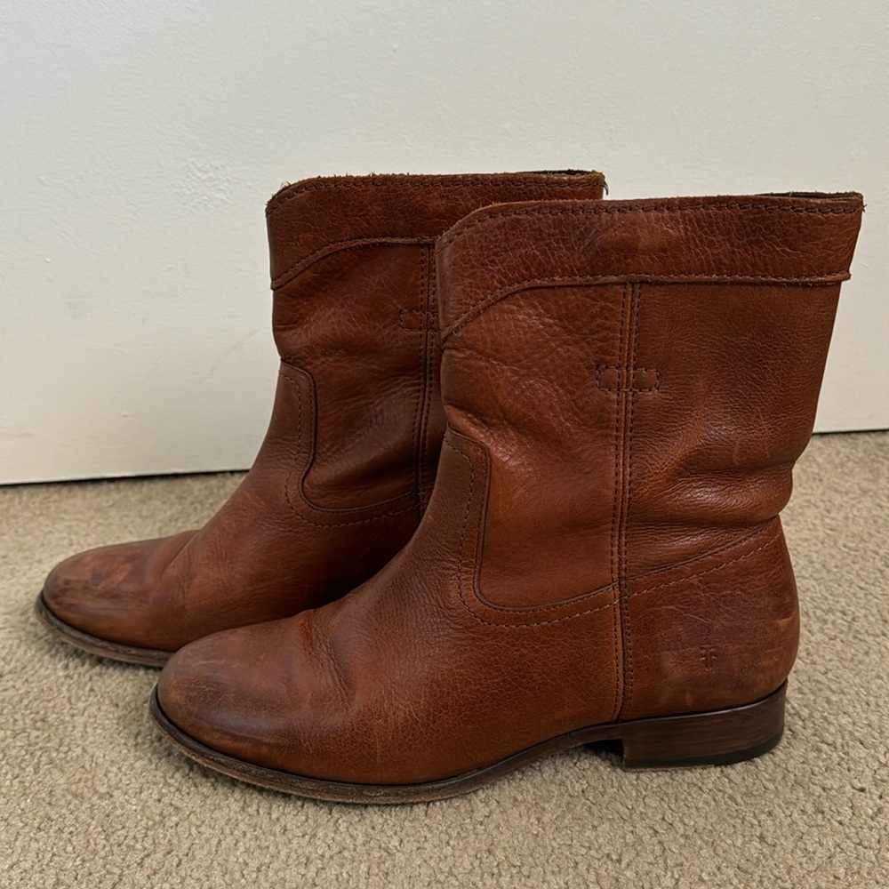 Frye Brown Leather Roper Boot - Picture 2 of 7